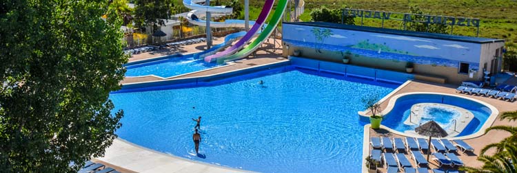 Camping 5 étoiles parc aquatique Hérault