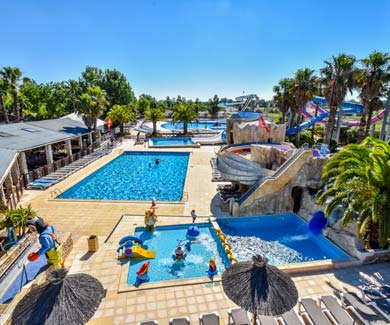 Camping luxe avec piscines et parc aquatique